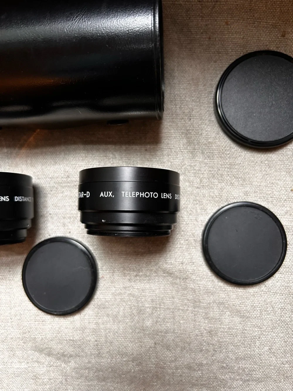Star-D Aux Telephoto and Wide-angle lenses. Dist. to object 2M—♾️.